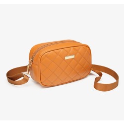 New diamond-patterned shoulder and crossbody bag